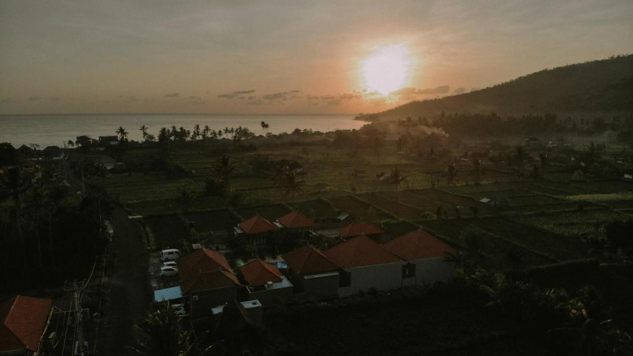 Villa Damar Sanjaya Uttama Amed Esterno foto