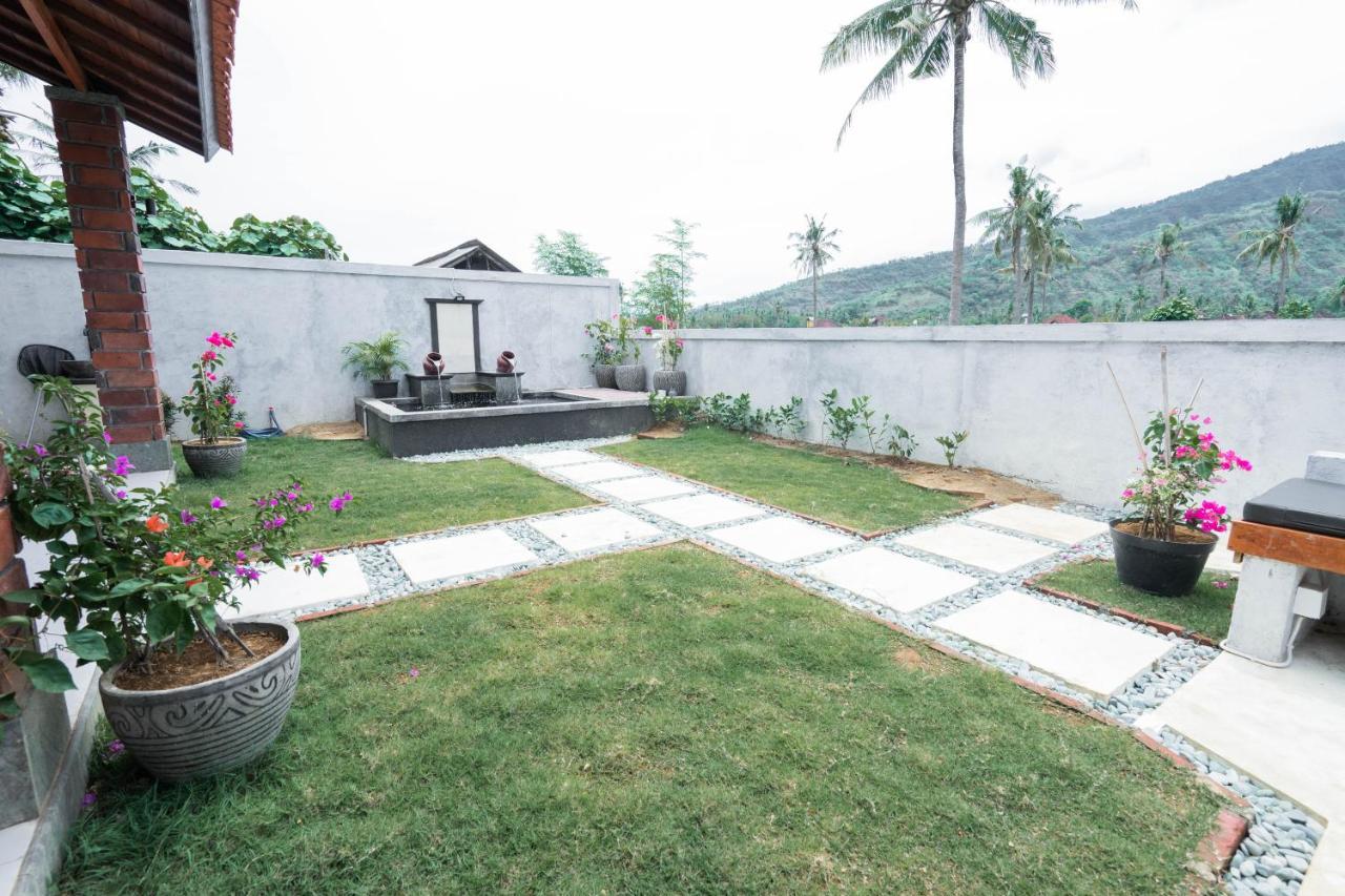 Villa Damar Sanjaya Uttama Amed Esterno foto
